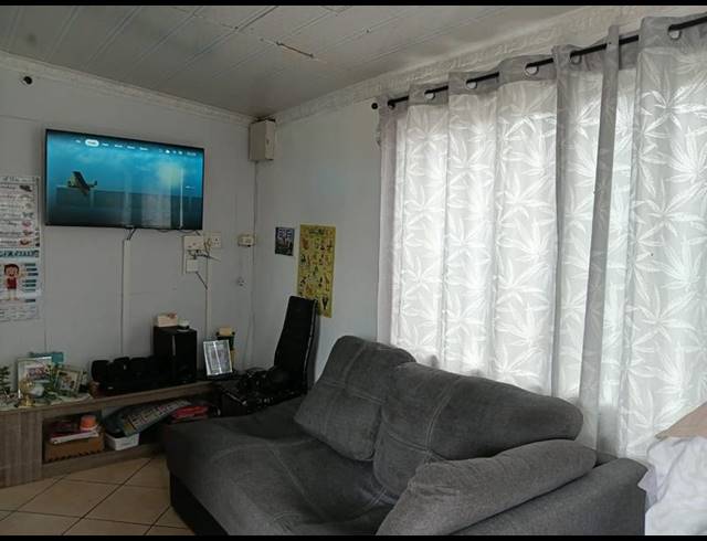 2 BEDROOM HOUSE FOR SALE IN NEW MACASSAR VILLAGE